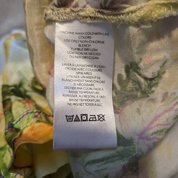 Urban Outfitters UO Gardenia Souvenir Button-Down Top Size Small Tropical - Picture 5 of 6